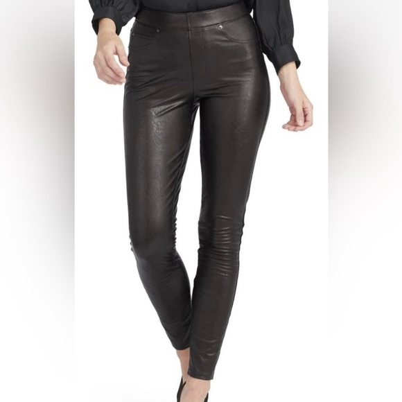 SPANX Pants - SPANX Women’s Black Leather Like Skinny High Rise Pull On Ankle Pants Medium